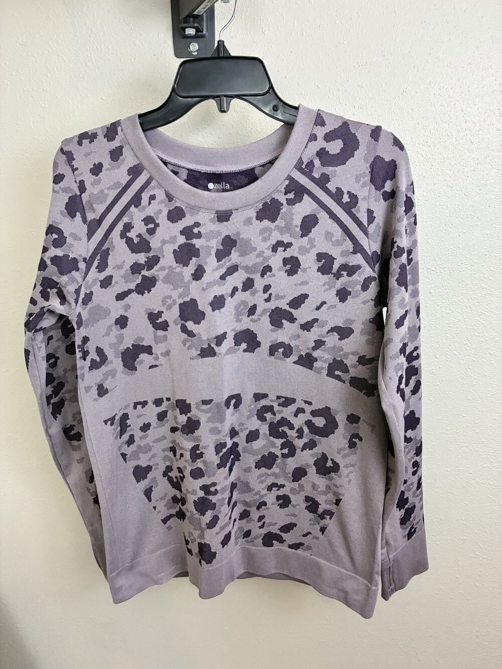 Zella Size XL Base Layer Purple Cheetah Print Women's